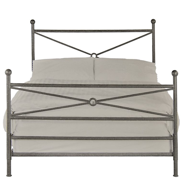 Sculptured Iron Bed BD-108