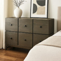 Chests / Dressers